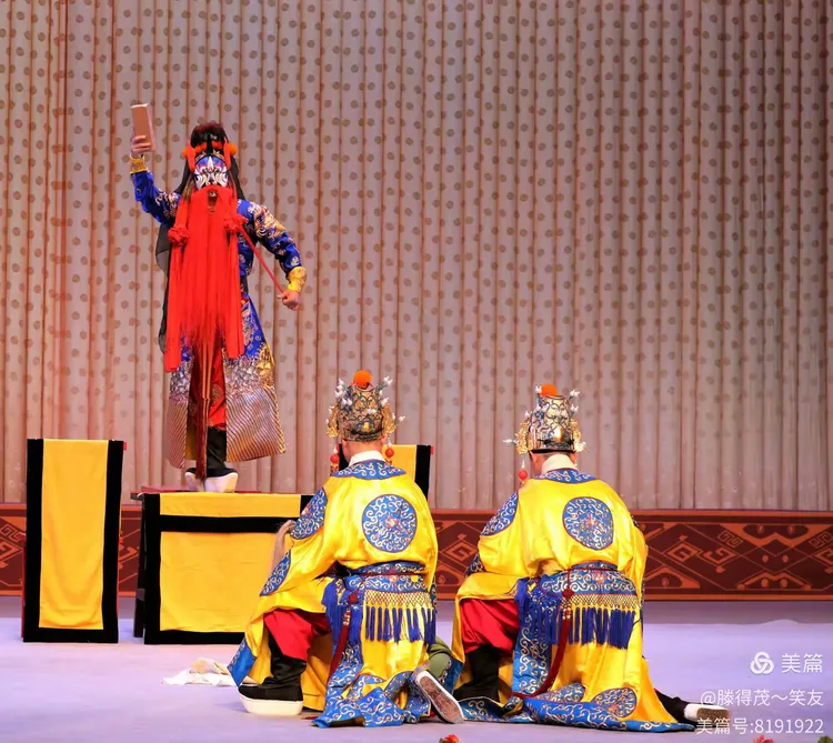 京剧《打金砖》